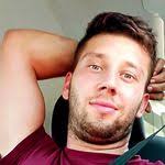 Amel Dedic's Instagram, Twitter & Facebook