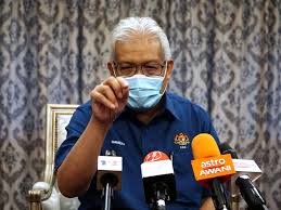 To smooth the process, muhyiddin should also consider offering the heads of hamzah zainudin and azmin ali, in. Audio Tular Minta Senarai Nama Polis Suara Saya Hamzah Utusan Digital