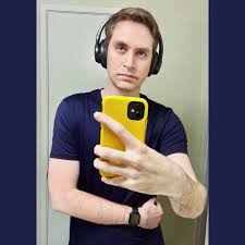 So excited to announce that I completed my training today to monitor  Eastern Bluebird nesting boxes! It's a great opportunity to see firsthand  how birds develop and learn more about the nesting