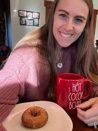 Baggy suit with New Balance and graphic tee