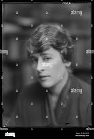 Ward marion hi-res stock photography and images