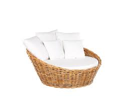 Letto matrimoniale moderno con testiera bassa imbottita rifinita anche nel retro. Letto Rotondo In Rattan Marrone Chiaro Per Giardino Kallithea Beliani It