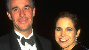 The Heartbreaking Death Of Katie Couric's First Husband, Jay Monahan