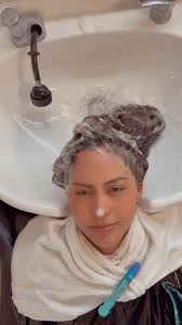 @M. #fyp #sillygals #havingareallygoodtime #hairsalon #haircare  #blondedbyelizabeth #moneypiece