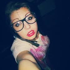 Amber Bozman's Instagram, Twitter & Facebook