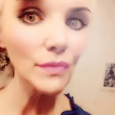 Petra Pine (@PinePetra)