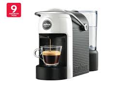 All the latest models and great deals on lavazza coffee machines are on currys with next day delivery. Lavazza Jolie Espresso Coffee Machine With Bonus Capsules White 18000009 Kogan Com