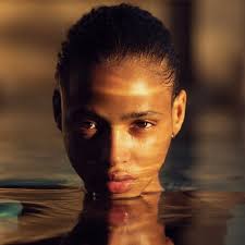 Aya Jones (@iamayajones) • Instagram photos and videos