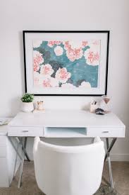 Catonia Computer Desk Glossy White In 2020 White Home Office Furniture Desk Modern Design Home Office Furniture