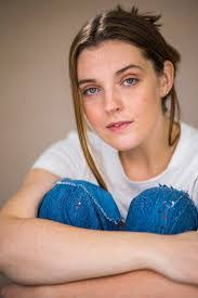 Caroline Kinsey's Instagram, Twitter & Facebook