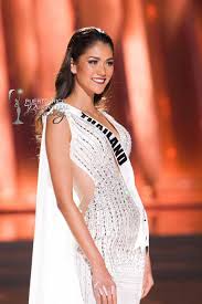 Miss Universe 2015 Preliminary Evening Gown Competition Aniporn Chalermburanawong Miss Universe Thailand Miss Universe 2015 Beauty Pageant Evening Gowns