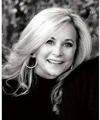 Peggy Hutchison's Instagram, Twitter & Facebook