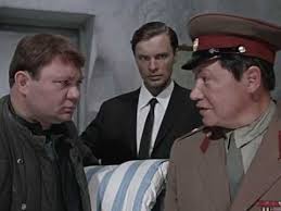 Закончил львовскую музыкальную десятилетку им. Dzhentlmeny Udachi Youtube Kianu Rivz Filmy Dzhentlmen