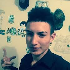 Jordan Mora (@thecalvomora)