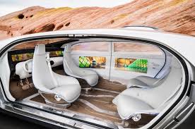 Forschungsauto Mercedes F 015 Realitatsfern Reisen Auto Innenraum Futuristische Fahrzeuge Mercedes Benz