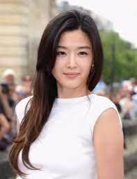3 Simple Diet Secrets From Jeon Ji Hyun Actress Hairstyles Asian Bayalage Hair Jun Ji Hyun