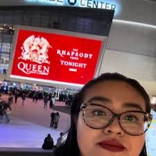 Mae-Anne Trinidad (@maeanneforreal)