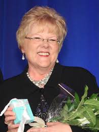 Key executives celebrate 40 and 30 years with Decorating Den Interiors