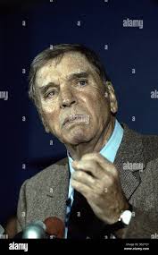 Martin burt hi-res stock photography and images