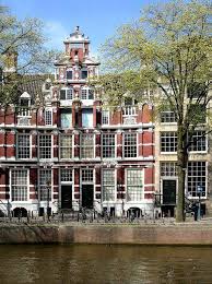 The Bartolotti House In Amsterdam Amsterdam Architecture Amsterdam Houses Cute House