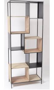 Etagère en bois dont certaines parties ont été peintes en noir puis vernis mat. Etagere Bois Et Metal Noir 6 Casiers Gustave Pas Cher