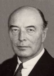 Robert Lovett's Instagram, Twitter & Facebook