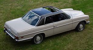 Crazyforcars Mercedes 250c In Two Tone Mercedes E Class Coupe Cool Cars Mercedes Benz
