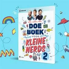 Boek Doeboek Voor Kleine Nerds 2 Henk Rijckaert Hetty Helsmoortel Lieven Scheire Www Jongerenplaneet Be