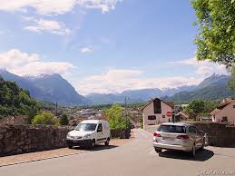 Die bms liechtenstein wünscht allen studierenden erholsame ferien. How Far Is Vaduz Liechtenstein From Zurich Joy Della Vita