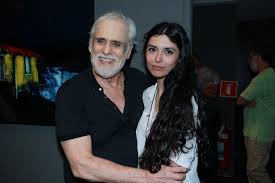 View all francisco cuoco movies (3 more). Francisco Cuoco Recebe O Carinho Da Namorada Fotos R7 Famosos E Tv