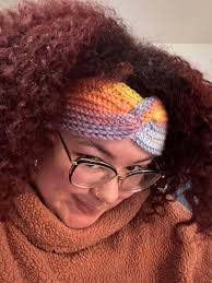 I highly recommend learning this simple way of beginning a row. It will  save you so much time.