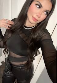 Leanna ramirez (@leanna1705)