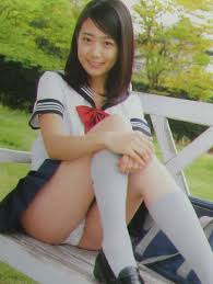 339切り抜き西野小春セーラー服ミニスカパンチラ極小ビキニ2016年5P 送料120円～－Funbid香港本地日本代購網站