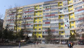 Noua lege stabilește ca administratorii să dețină certificate de calificare, dar în opinia președintelui fapr, insituțiile abilitate nu sunt pregătite să califice administrator. Se Poate Vinde UscÄtoria Blocului Dar Alte PÄrÈi Comune Cuget Liber