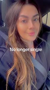 Elizabeth Jae's Instagram, Twitter & Facebook