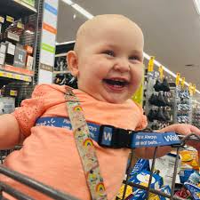 Can someone please do something cool with this photo for my four year old??  🙏