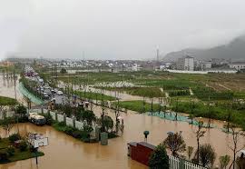 Nach heftigen regenfällen sind teile der provinz sichuan im südwesten chinas überschwemmt. Chinas Fluten Schaden Auch Den Usa Durch Den Klimawandel Zunehmende Uberschwemmungen Haben Weltweite Auswirkungen Scinexx De