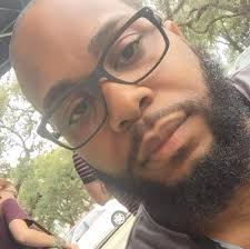 Darryl Burt's Instagram, Twitter & Facebook