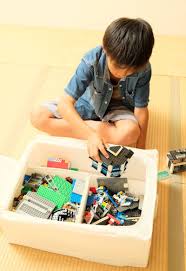 ikea skubb レゴ収納だけでなくボードゲーム 人生ゲーム オセロ にも使っています 人生ゲーム 収納 子ども部屋 収納