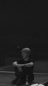 A desktop wallpaper is highly customizable, and you can give yours a personal touch by adding your images (including your photos from a camera) or download beautiful pictures from the internet. Pin By Aya Gamal On Bts By Khairunnisyaoktavianii Park Jimin Bts Wallpaper Bts Jimin Jimin Wallpaper