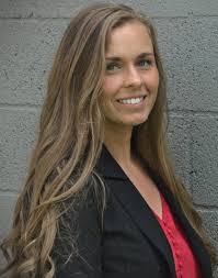 Danielle Cox's Instagram, Twitter & Facebook