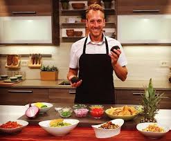 Our chefs clear up in the kitchen. Chef Aram Reed Chicago Personal Chef