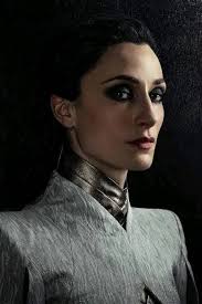 Hear me out. How is it that Rand was with Elayne one time and she got  pregnant, Aviendha two twice also pregnant but Min was not by the end of  the book? |