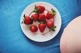 Maybe you would like to learn more about one of these? Fragole In Gravidanza Via Libera Ma Con Qualche Accorgimento In Piu Ohga