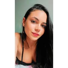 Laura Lessa (@laura_lessa_) • Instagram photos and videos