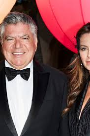 'Aussie' John Symond's wife Amber buys Simpson at Potts Point for $12.5m