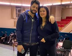 Anna netrebko and erwin schrott at the gottschalk live. Netrebko S Husband Could Not Hide From Her Participation In The Mask