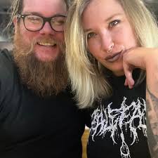 How!!!????!!!! How!!!!? She didn't use non of her moves!!!