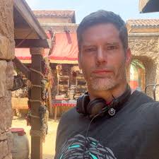 GOD'S NOT DEAD! Freshman university student Josh Wheaton attends a  philosophy class, where Professor Radisson requires all students to submit  a signed statement staying "God is dead" and never existed. When Josh