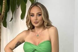 Rocío Flores vuelve a Telecinco para borrar el rastro de su madre y allanar el camino a Antonio David